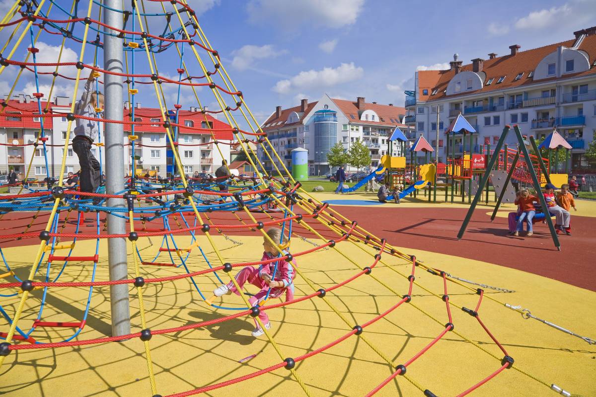 Plac zabaw Autor: Piotr Komander