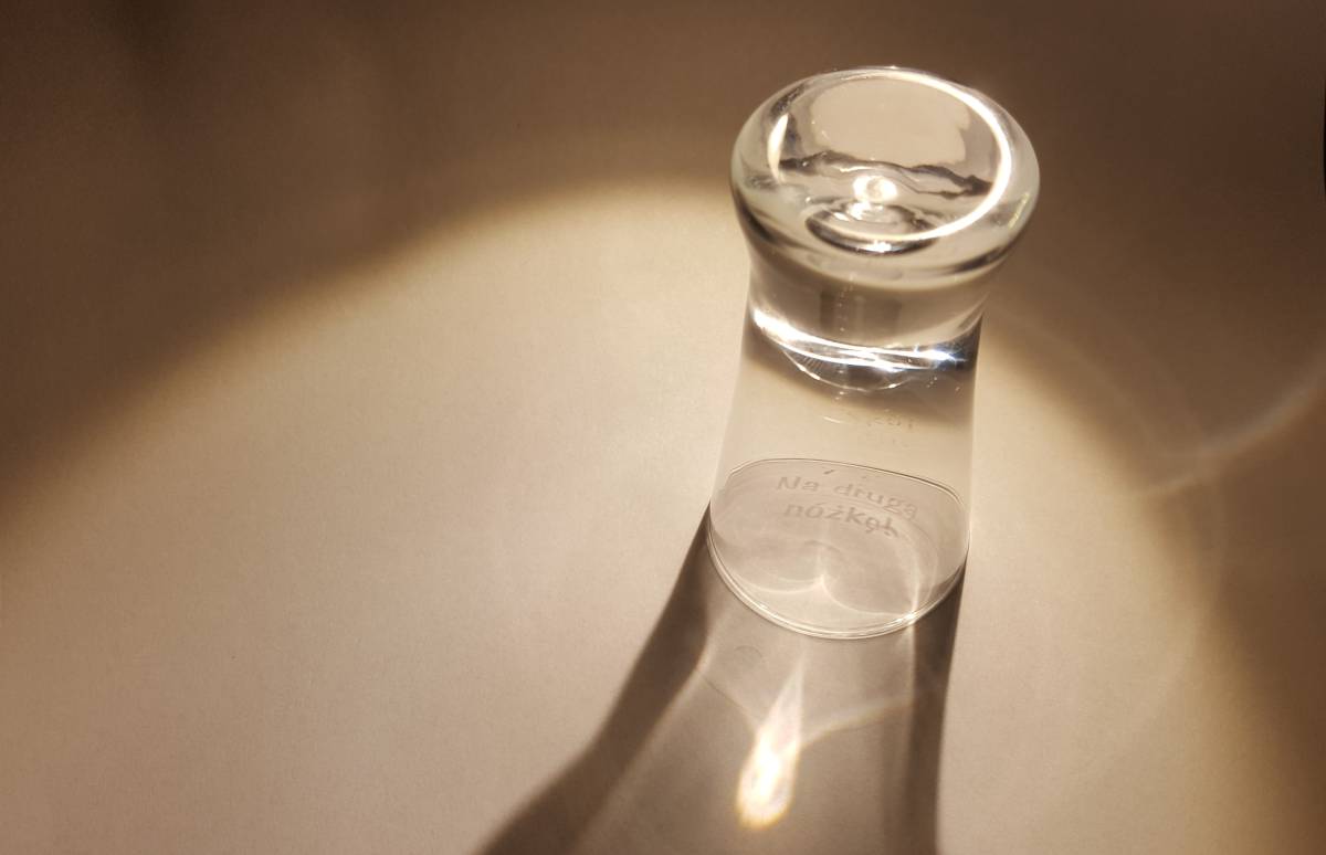 kieliszek do wódki Autor: Małgorzata Tomaszewska