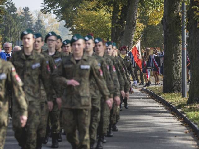Uroczystości upamiętniające bohaterów: Aleksandra Sałackiego, powstańców śląskich oraz żołnierzy kampanii wrześniowej
