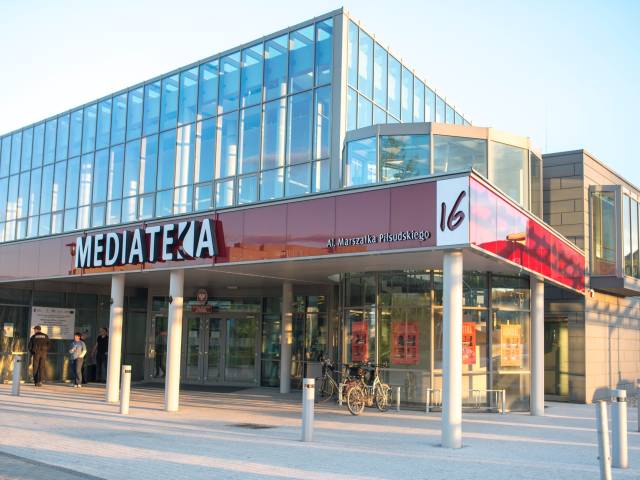 Biblioteka Aktywnego Seniora - kursy komputerowe