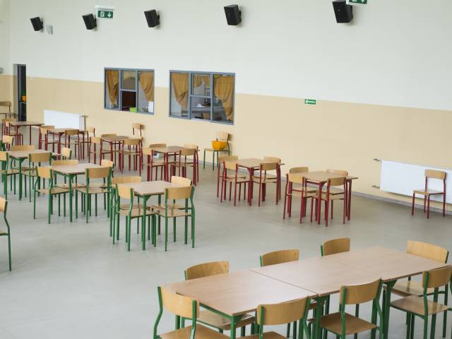 Zdjęcie stołówki w Szkole Podstawowej numer 37