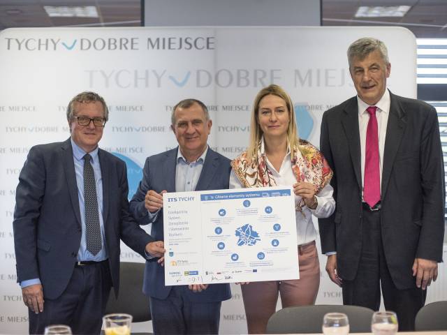 Podpisanie umowy pomiędzy Miejskim Zarządem Ulic i Mostów, a firmą Siemens Mobility na realizacje ITS