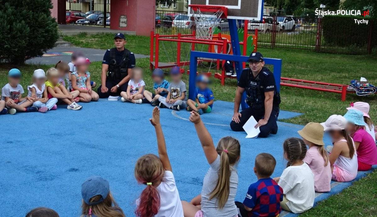 Zajęcia Śląskiej Policji z przedszkolakami