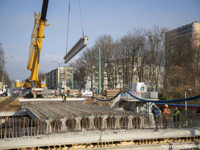 Przebudowa wiadukt na ul. Grota-Roweckiego - prace w listopadzie 2021