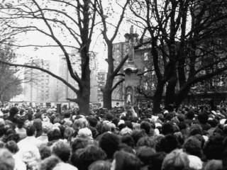 Protest w obronie krzyża, 1979 r. Fotografia ze zbiorów Muzeum Miejskiego w Tychach