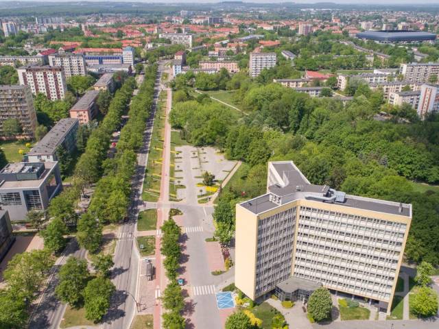Urząd Miasta Tychy panorama z powietrza