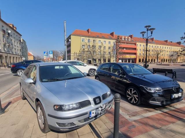 Продаж авто, зареєстрованого в Польщі, що потрібно знати