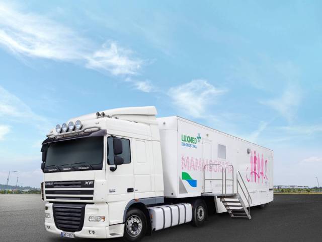 Ciężarówka przystosowana do wykonywania mammografii 