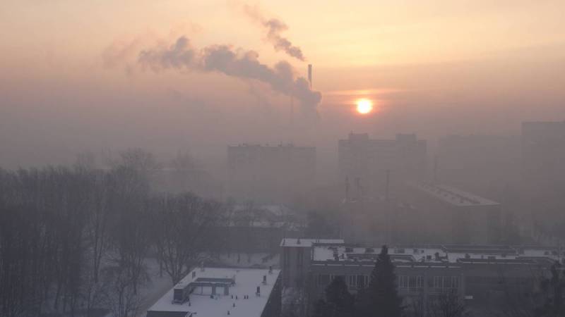 Ryzyko wystąpienia przekroczenia poziomu informowania dla pyłu zawieszonego PM10 w powietrzu