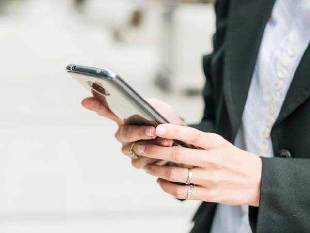 Nowe usługi z zakresu dowodu osobistego dostępne w aplikacji mObywatel