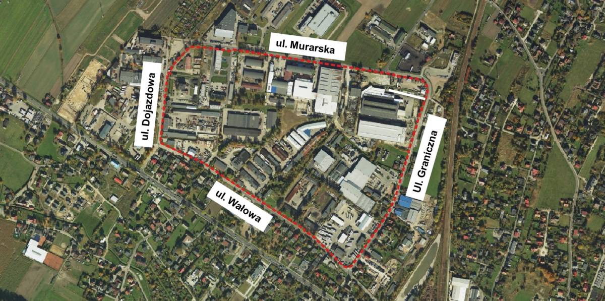 Mapa satelitarna miasta z zaznaczonym na czerwono obszarem.