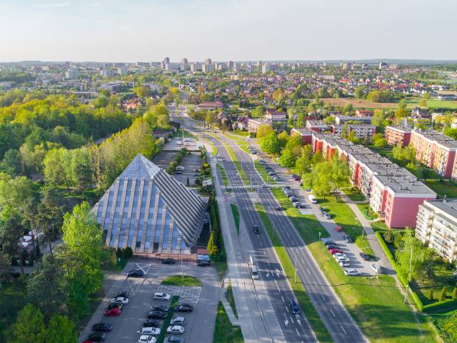 Tychy coraz bliżej uruchomienia karty mieszkańca – dołącz do programu AZetka!