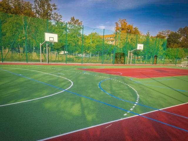 Zakończono przebudowę boiska przy Zespole Szkół nr 4