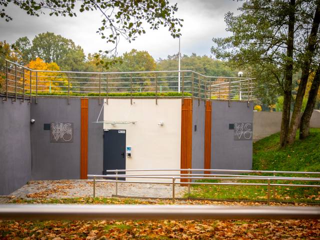 Remont szaletu w Parku Miejskim Solidarności zakończony