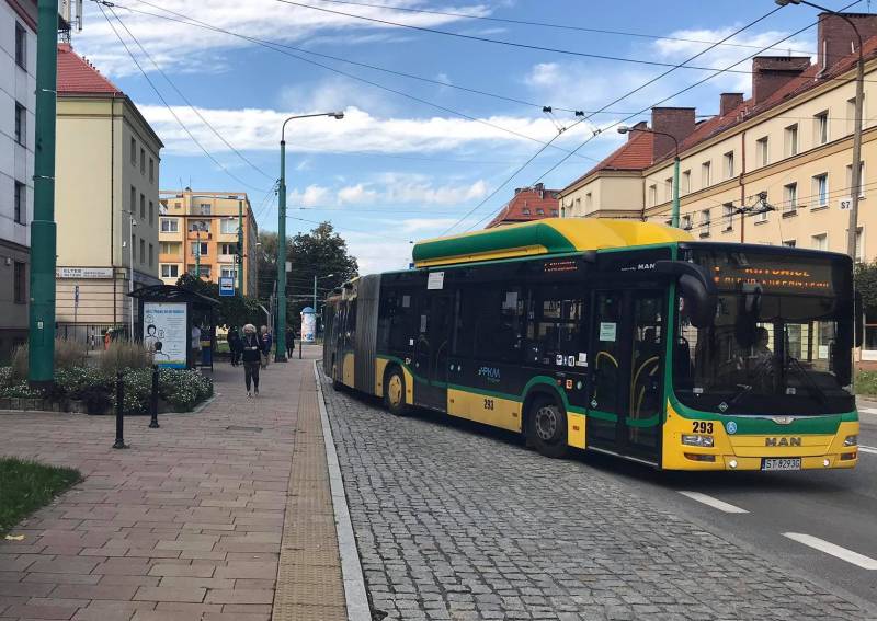 Zmiany w komunikacji i organizacja ruchu w okresie Wszystkich Świętych i Święta Niepodległości