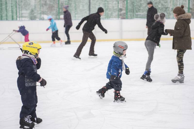 Otwarcie lodowisk sezonowcyh