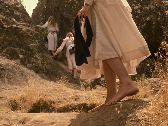 „Piknik pod wiszącą skałą” (1975)