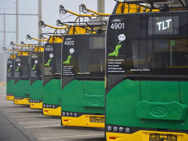 Prezentacja nowych trolejbusów TLT