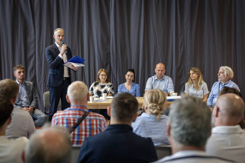Spotkanie Prezydenta Miasta Tychy z mieszkańcami osiedla Wartogłowiec