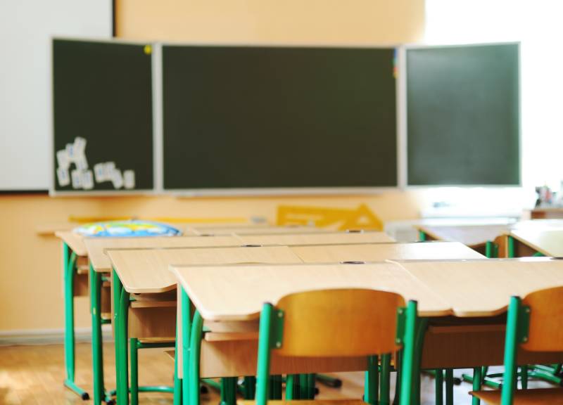 Tyscy ósmoklasiści najlepsi w województwie z języka polskiego i angielskiego