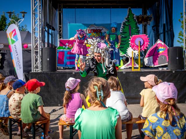 Piknik sąsiedzki w dzielnicy Wartogłowiec