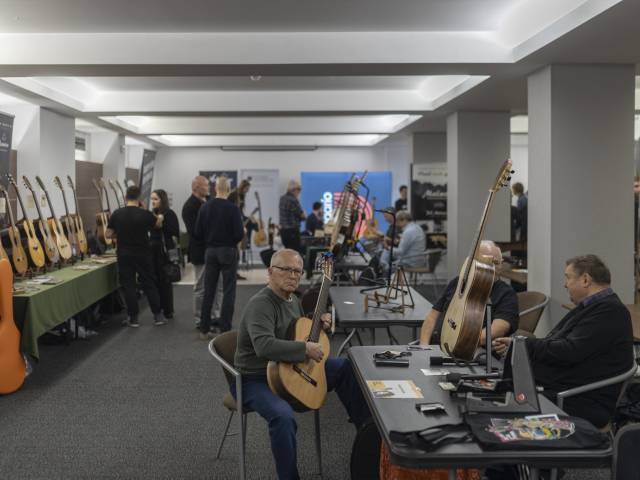 IV Sesja naukowo-artystyczna „Gitara. Wczoraj – dziś – jutro”